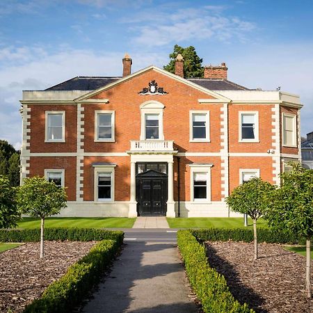 Doubletree By Hilton Chester Exterior photo