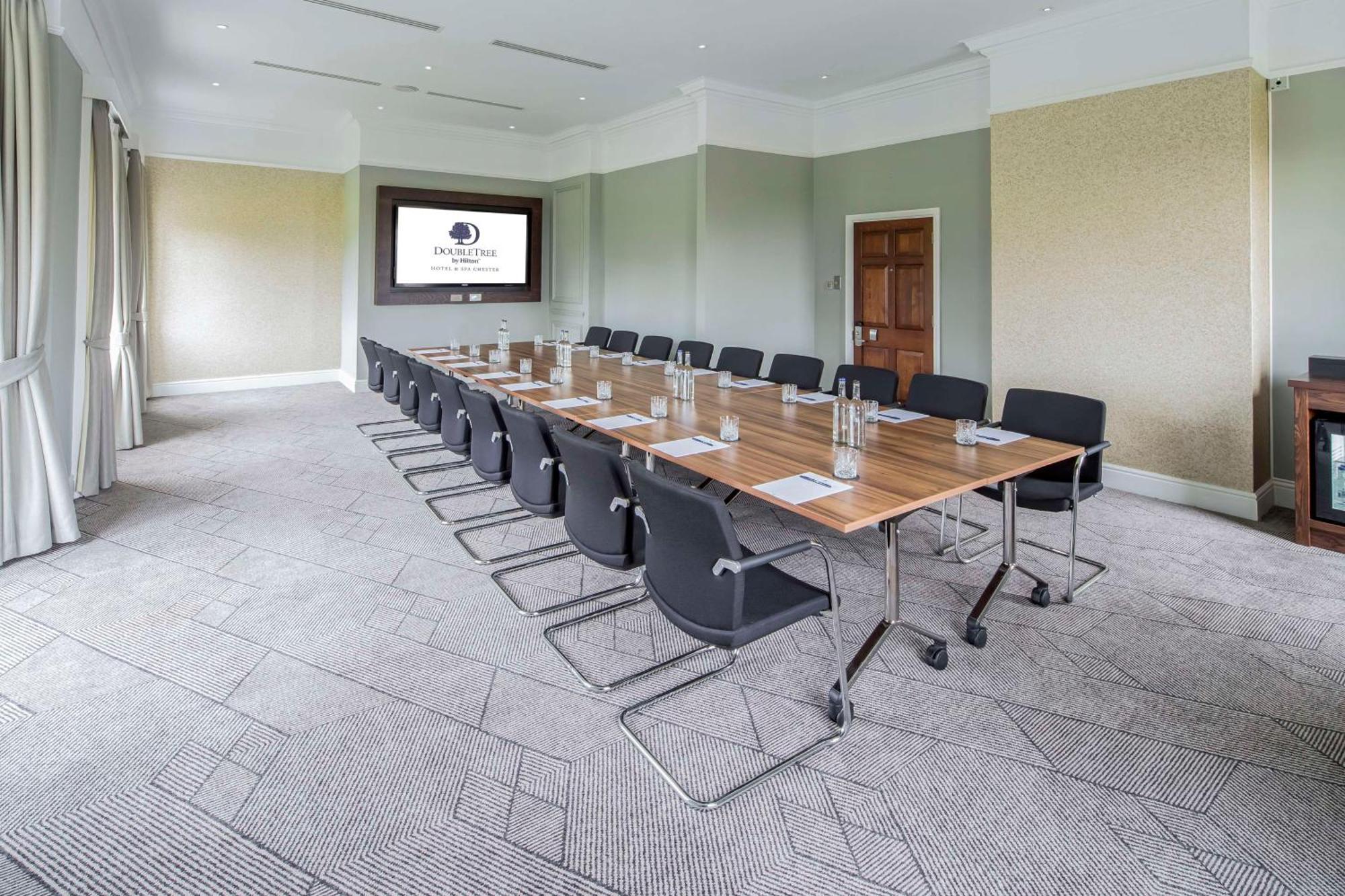 Doubletree By Hilton Chester Exterior photo